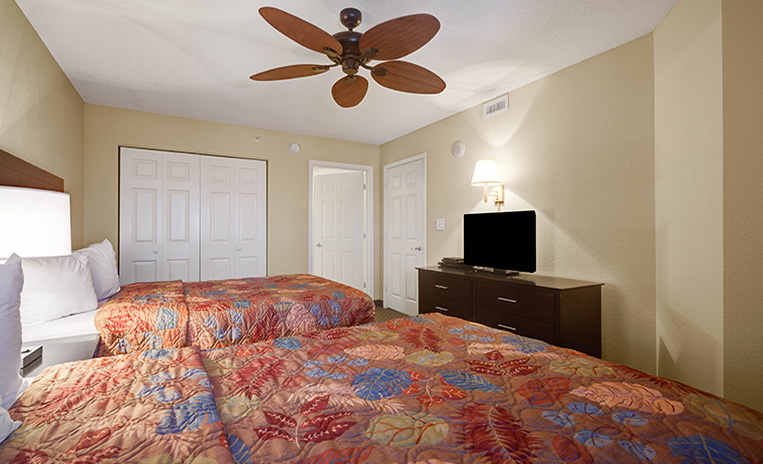 Two Bedroom Oceanfront Condo With Oceanfront Master At Grand